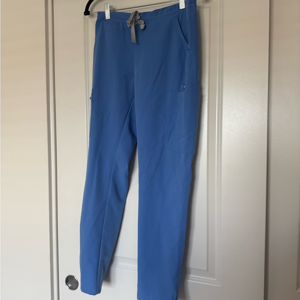 Figs Women’s Light Blue Scrub pants XS